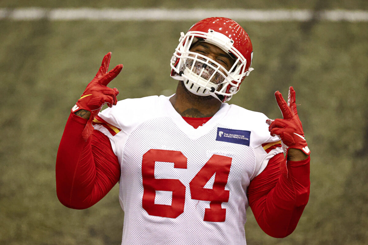 Report: Chiefs to re-sign veteran DL Mike Pennel