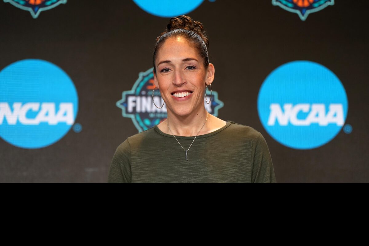 Selection Sunday 2024 announcers: Who’s on ESPN’s broadcast of the women’s March Madness bracket reveal?