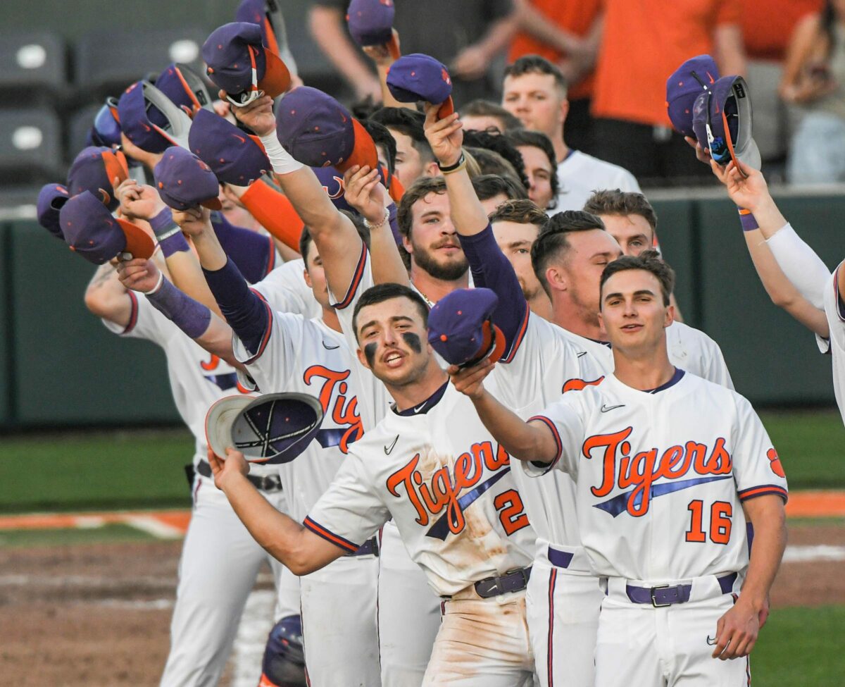 Home runs power Clemson past South Carolina for second straight day