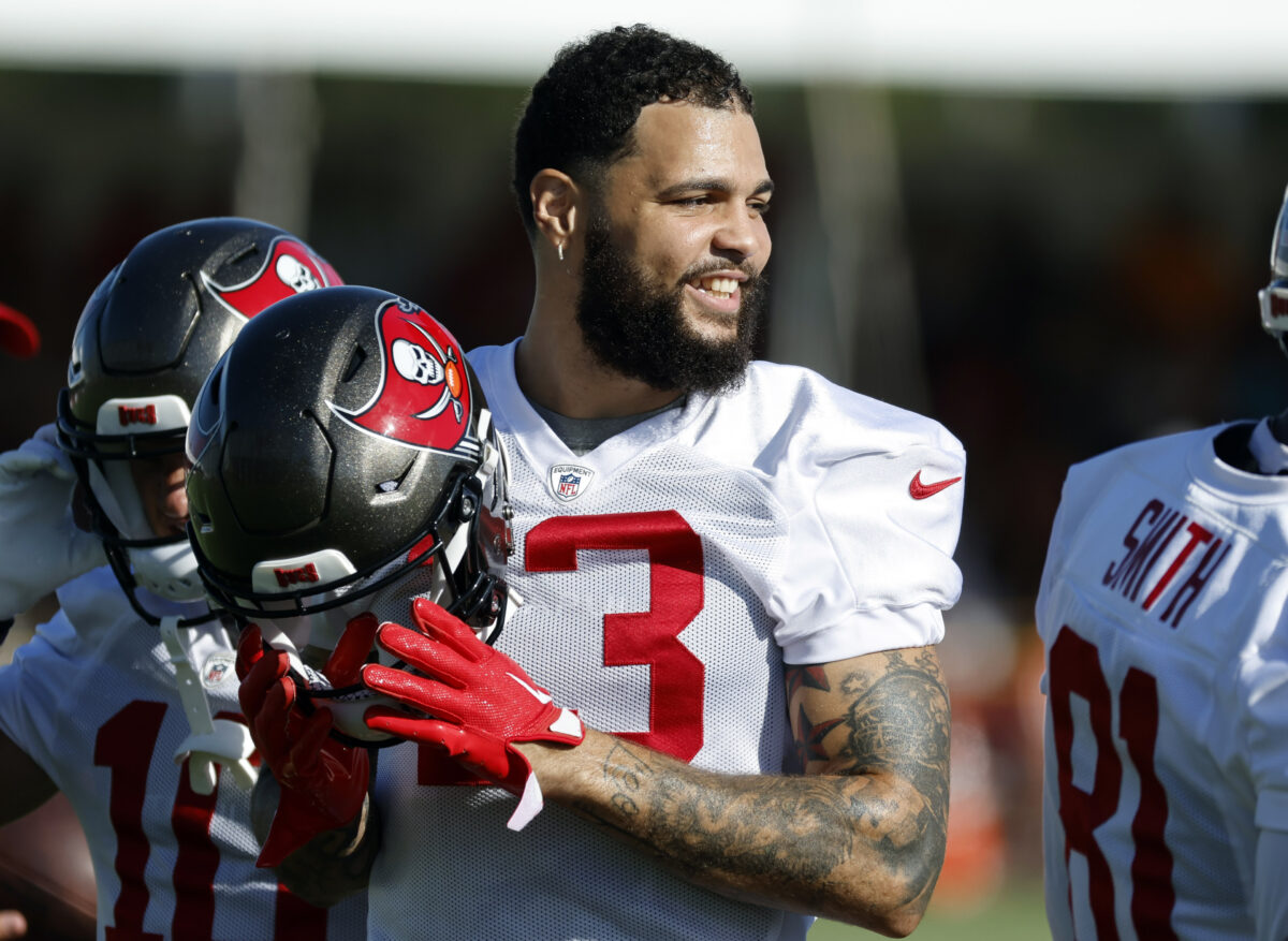 Calvin Ridley’s new contract makes Mike Evans’ deal a massive bargain