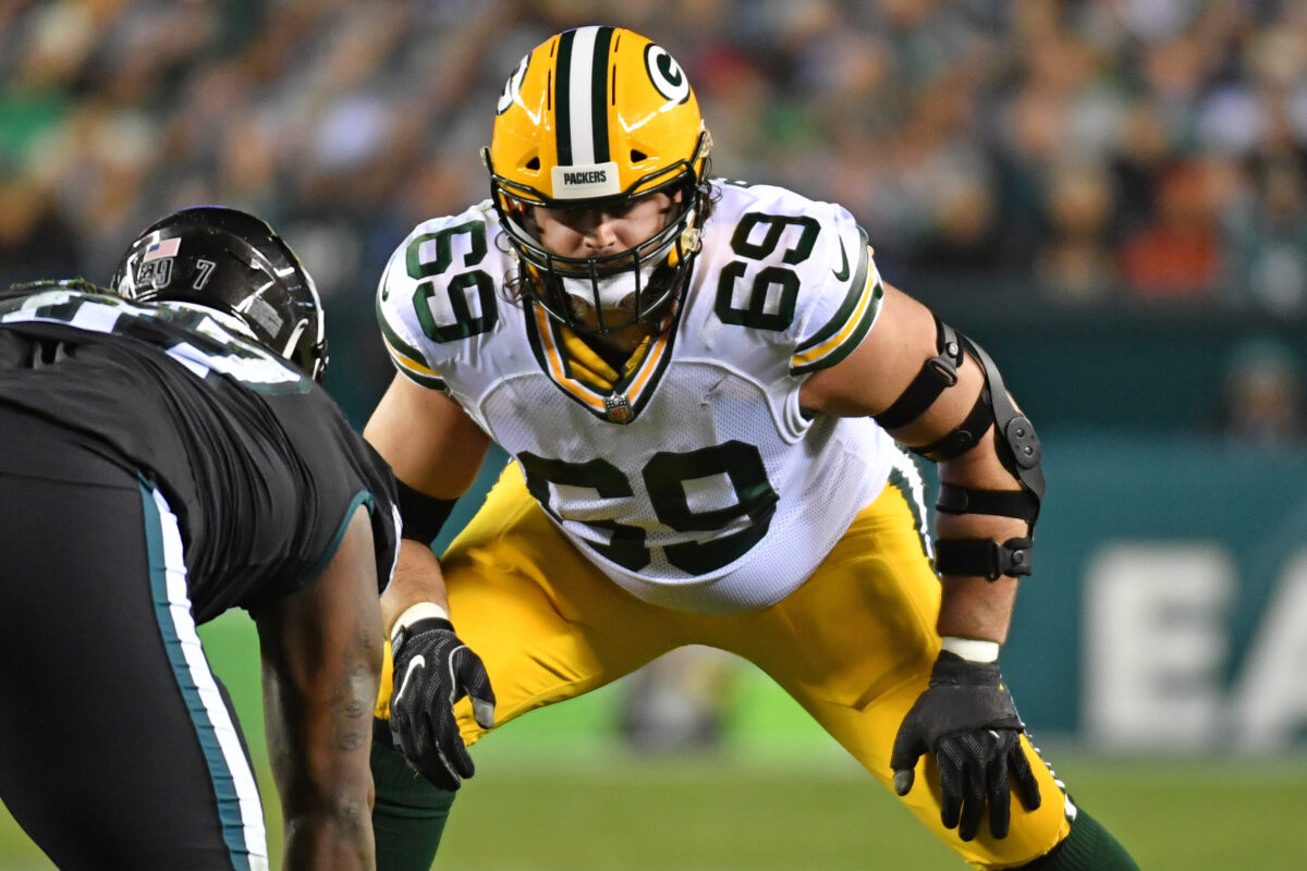 David Bakhtiari announces end of 11-year run with Packers
