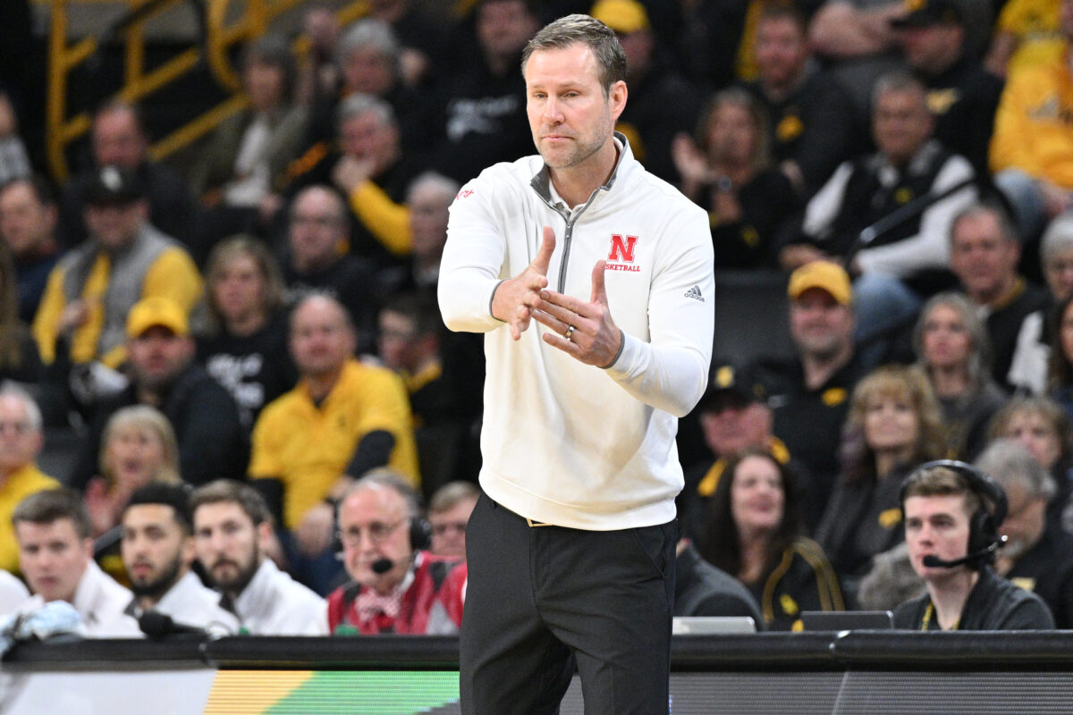Hoiberg receives contract extension