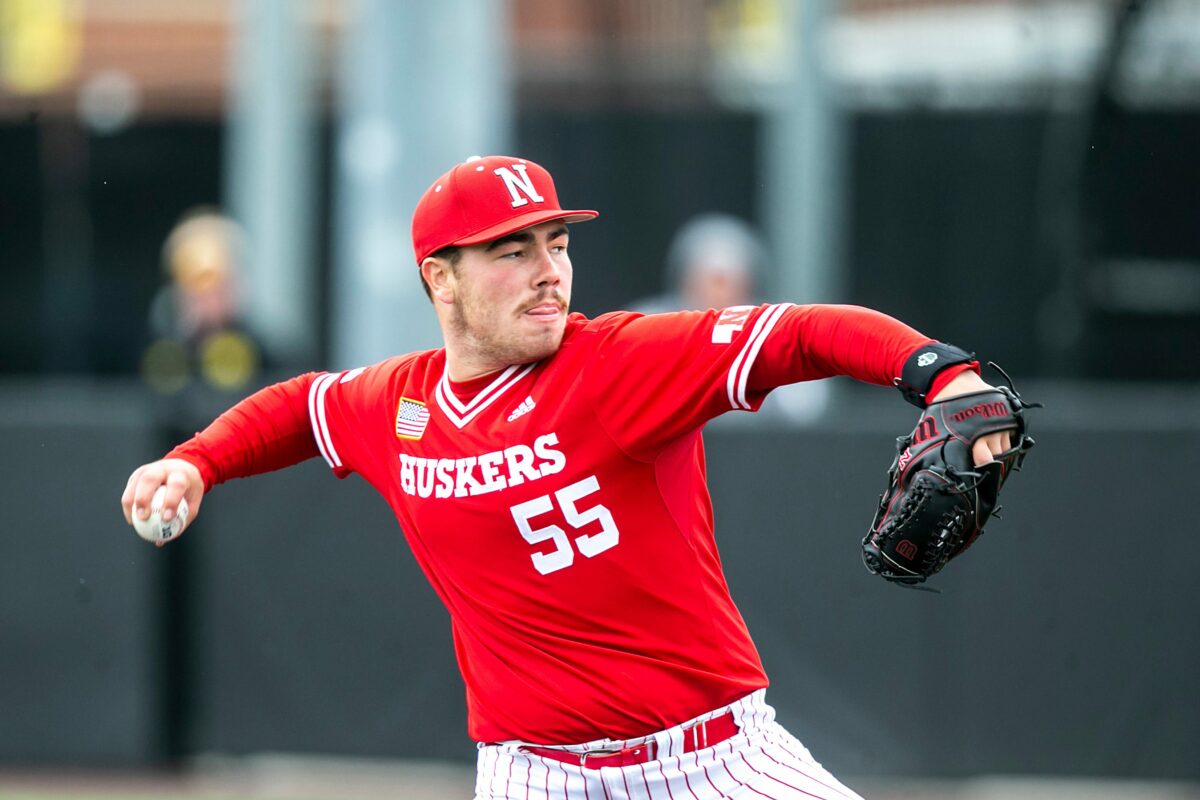 Huskers comeback to defeat College of Charleston in extra innings