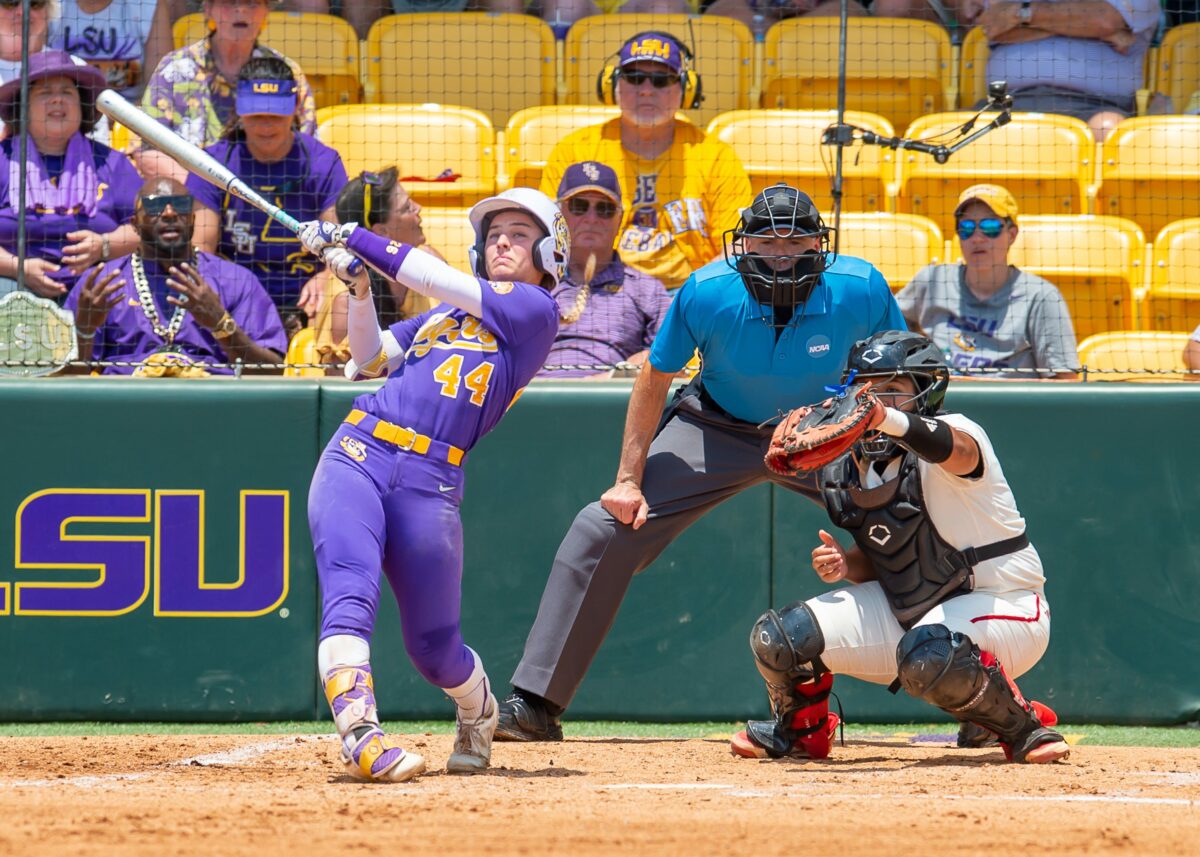 LSU softball pulls away late to complete sweep over Texas A&M