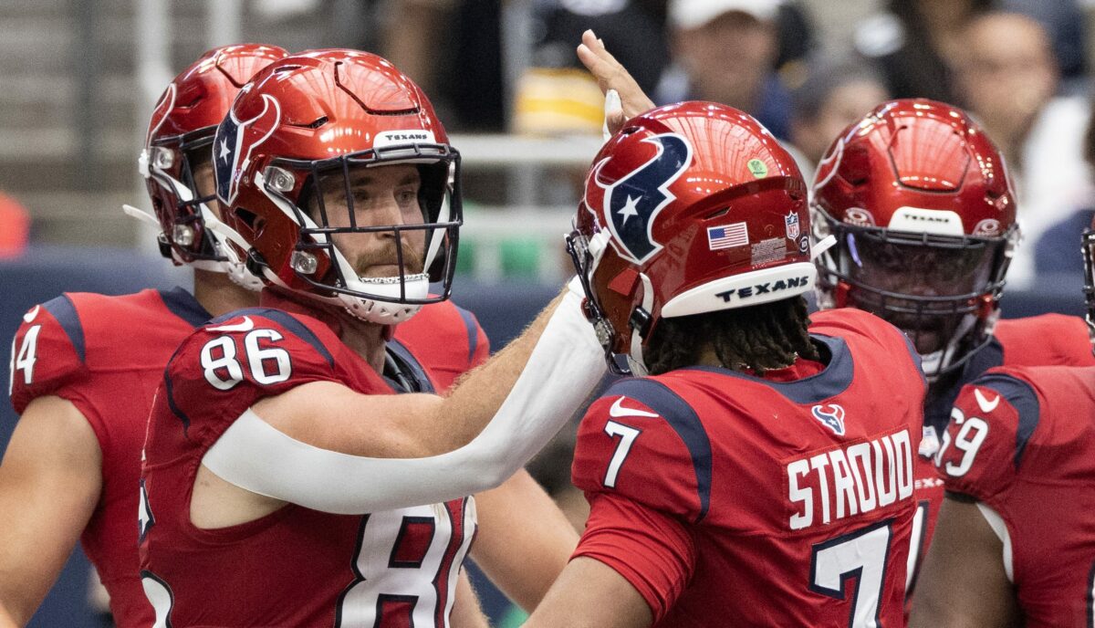 Texans TE Dalton Schultz says he wanted to re-sign because of C.J. Stroud