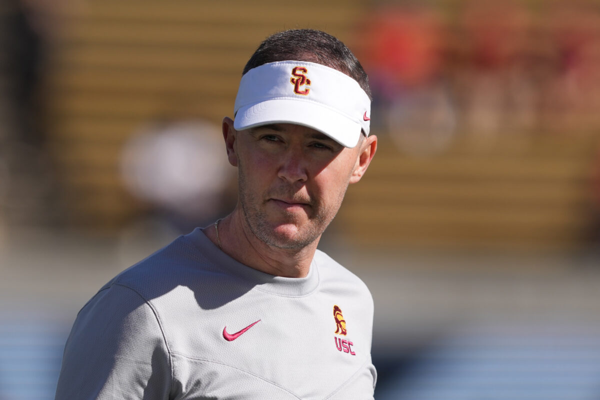 Lincoln Riley sees real improvement along USC’s offensive line