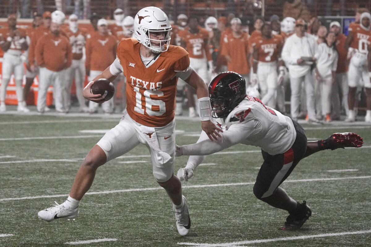 Texas among CBS Sports’ deepest quarterback rooms in the country for 2024