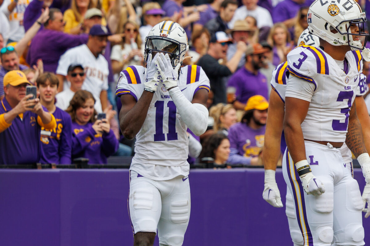Bengals met with another LSU star WR at scouting combine