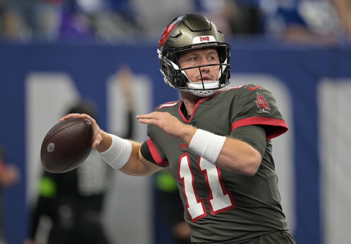 Bucs agree to terms with QB John Wolford