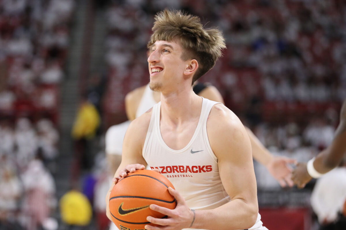 Two Hogs announce their intentions to leave Arkansas Basketball, enter transfer portal