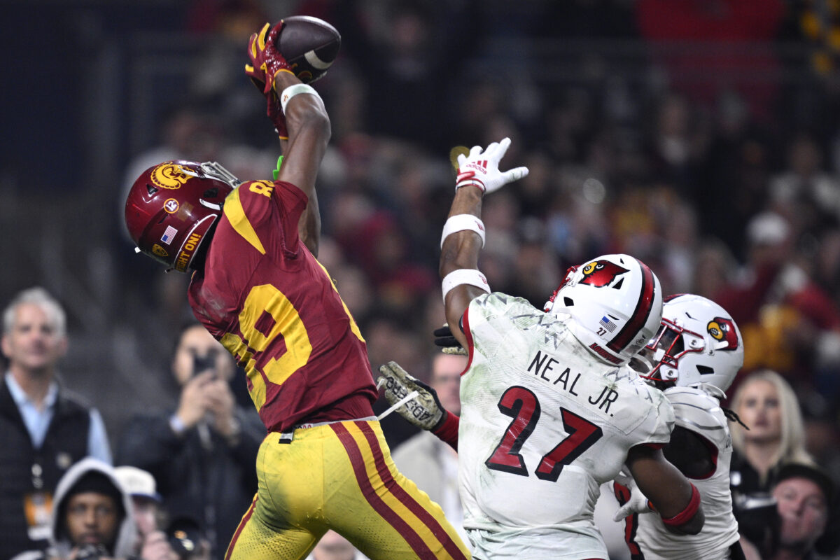 USC football receiver Ja’Kobi Lane delivers a jawdropping vertical leap, showing what he can do