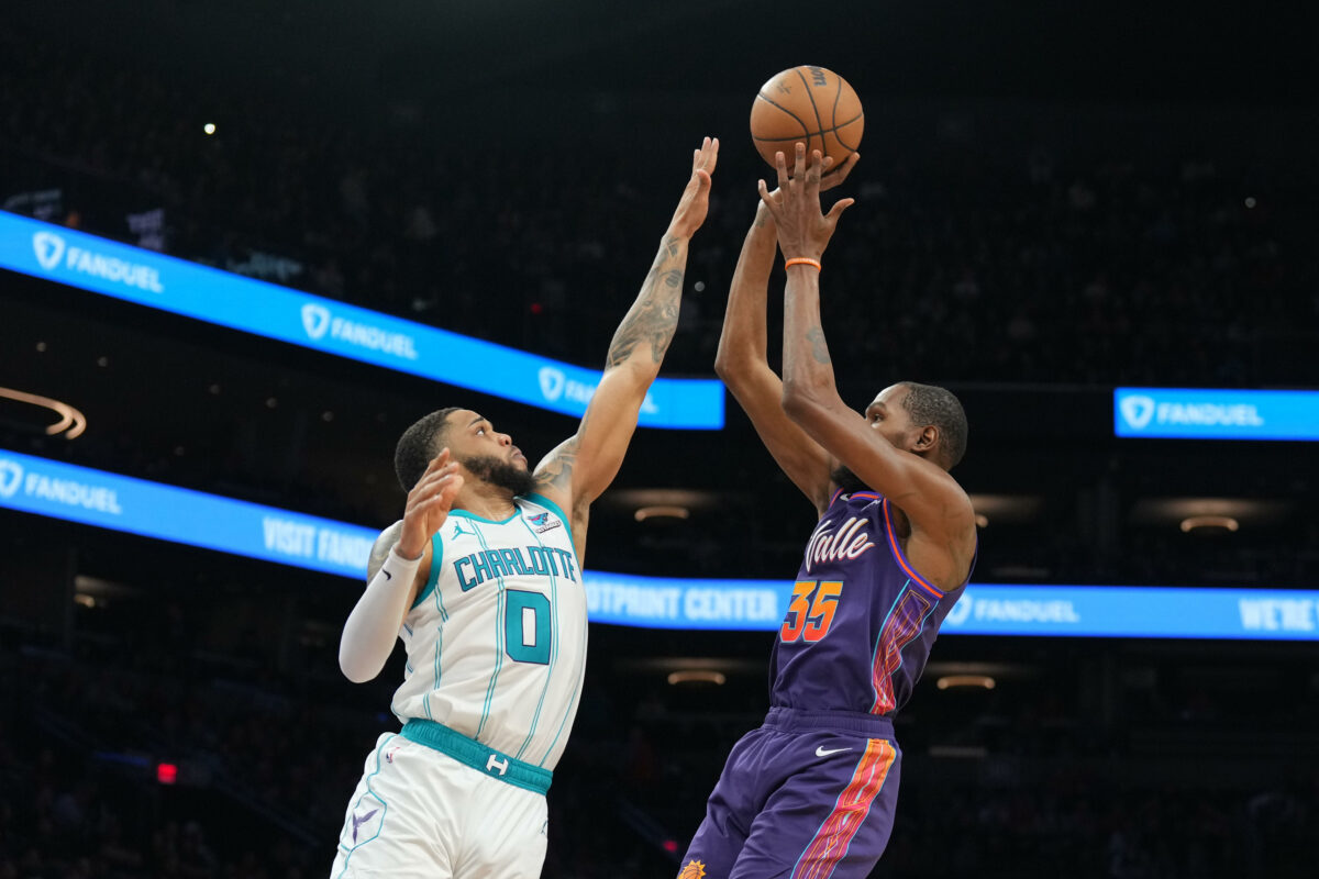Phoenix Suns at Charlotte Hornets odds, picks and predictions