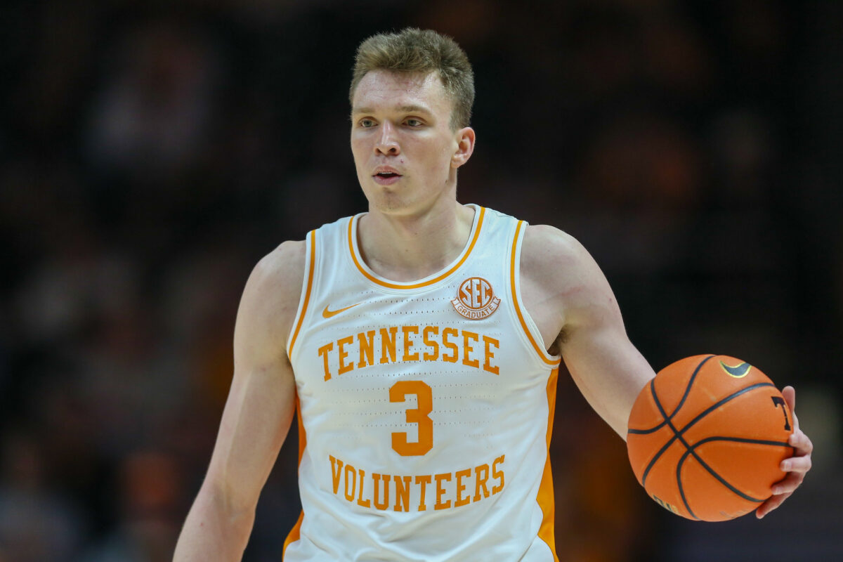 Dalton Knecht earns SEC Player of the Year honors