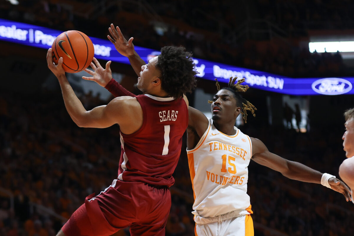 Tennessee at Alabama: Stream, injury report, broadcast info for Saturday’s game