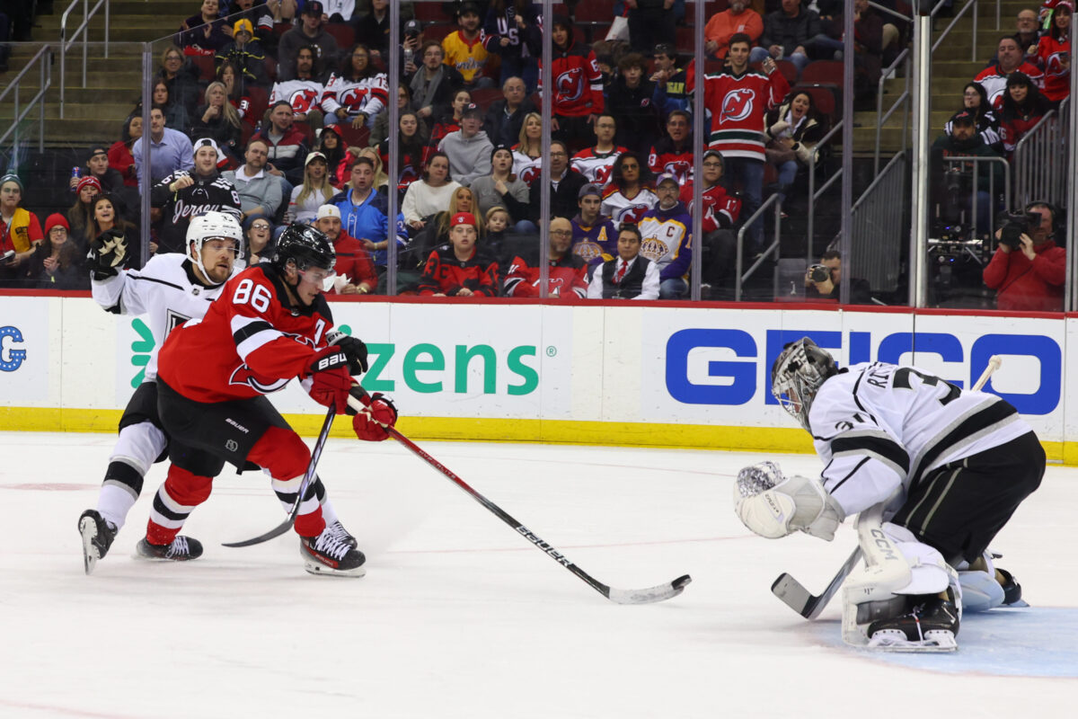 New Jersey Devils at Los Angeles Kings odds, picks and predictions