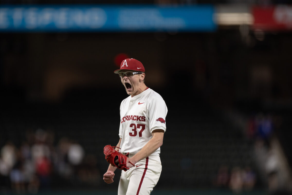 Diamond Hogs win back-and-forth battle to clinch series against Auburn