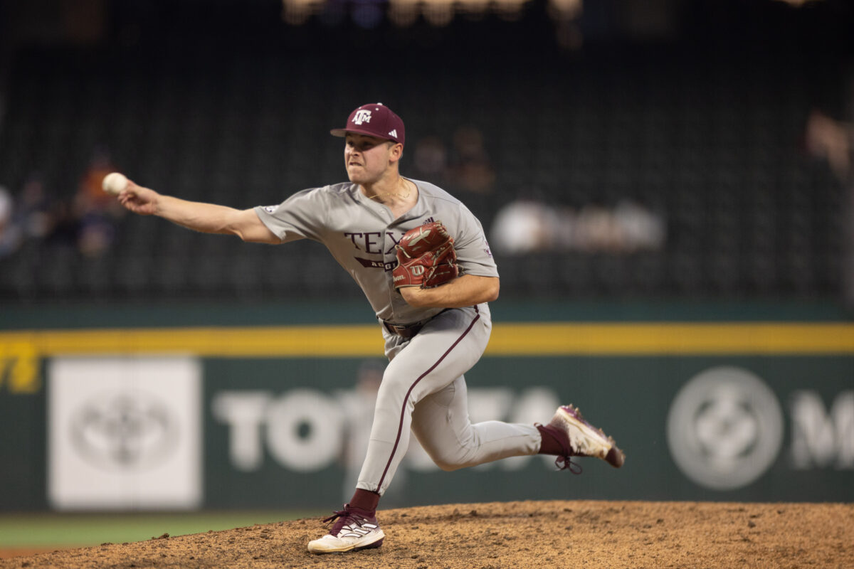 No. 6 Texas A&M baseball team doubles up Mississippi State to take Game 1 of SEC series