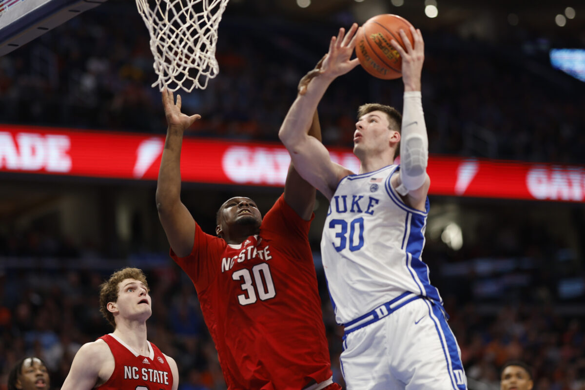 Associated Press releases pre-tournament Top 25, Duke firmly out of top 10