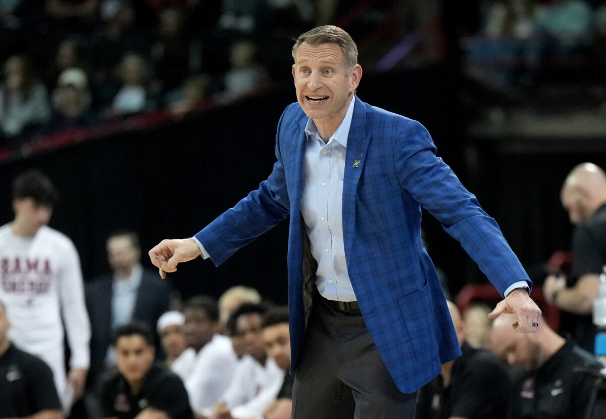 Nate Oats weighs in on Chad Baker-Mazara’s ejection