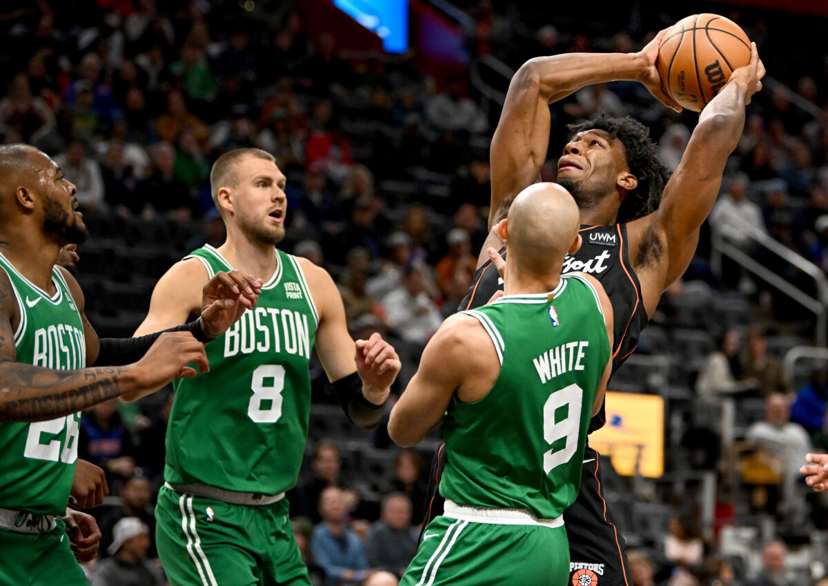 PHOTOS: Boston at Detroit – Celtics thump Pistons 129-102