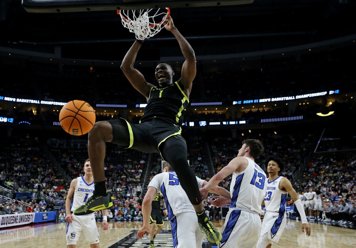 Oregon loses as Pac-12 finally takes a few hits in NCAA Tournament