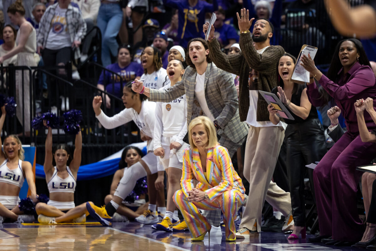 Focus could be an issue for LSU-UCLA amid Kim Mulkey rumors