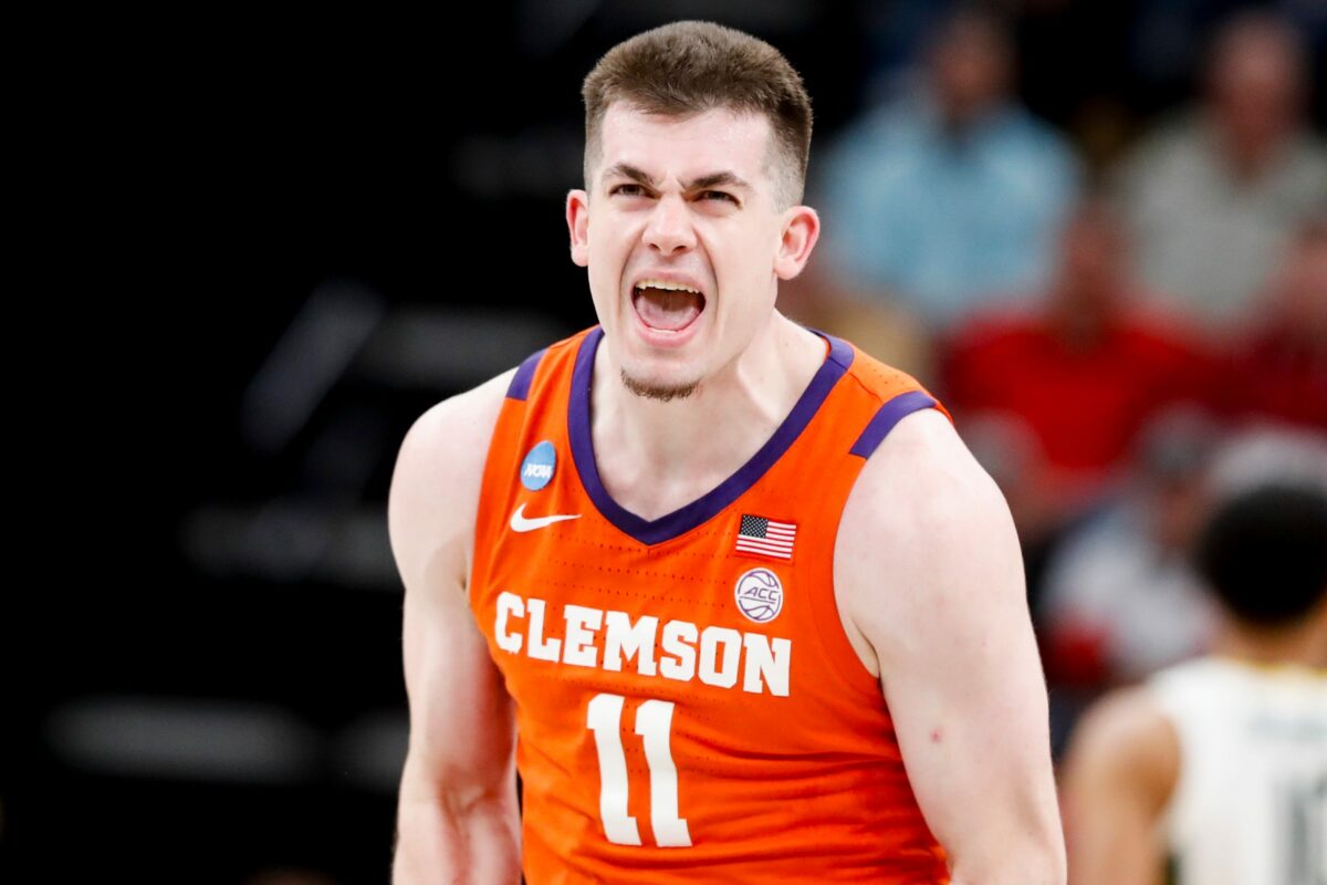 How Clemson has thrived as the underdog in the NCAA Tournament