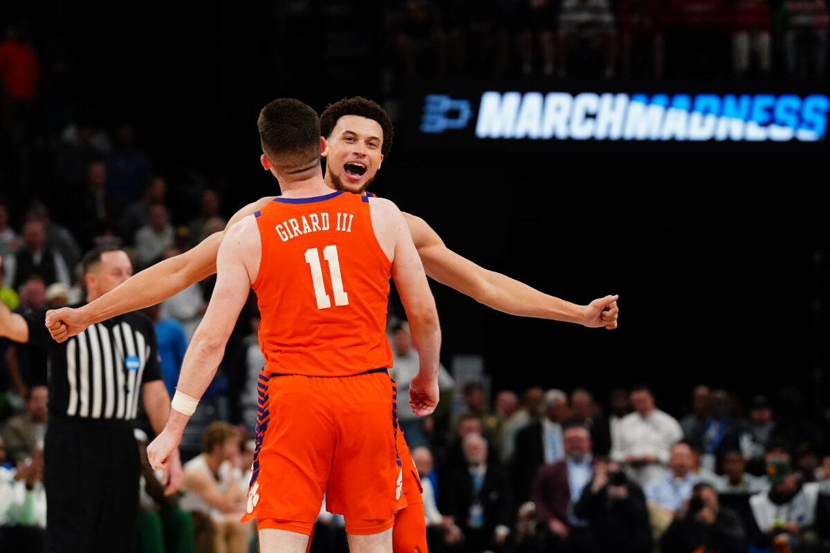 How sweet it is: Clemson survives Baylor, heads to Sweet 16