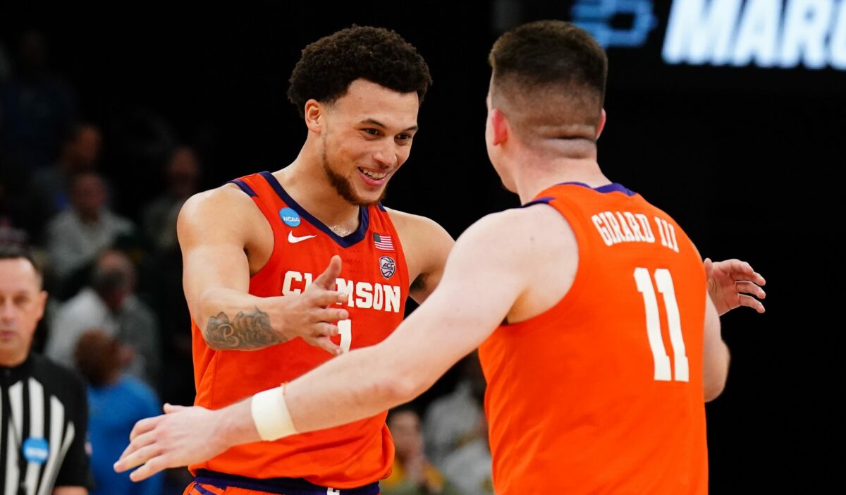 Sweet 16 first look: Clemson vs. Arizona odds, lines and trends