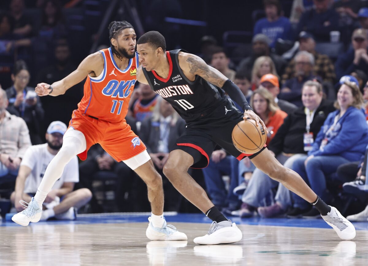 As Rockets’ streak hits 10, Jabari Smith Jr. makes up for lost time with clutch plays in OKC