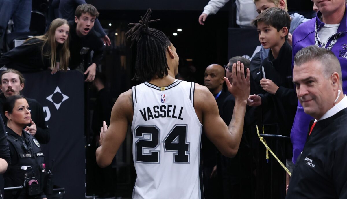 Gregg Popovich jokes about Devin Vassell after Spurs win over Jazz