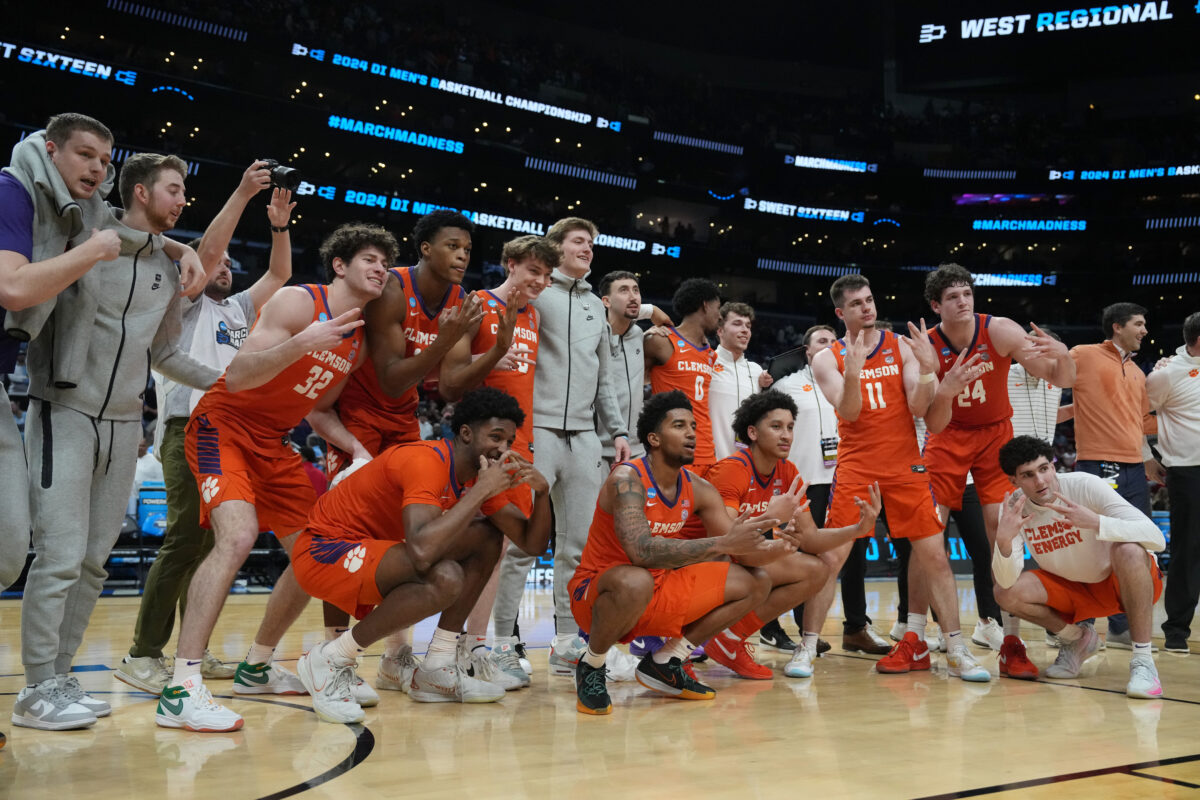 Clemson advances to the Elite 8 as the underdog run continues