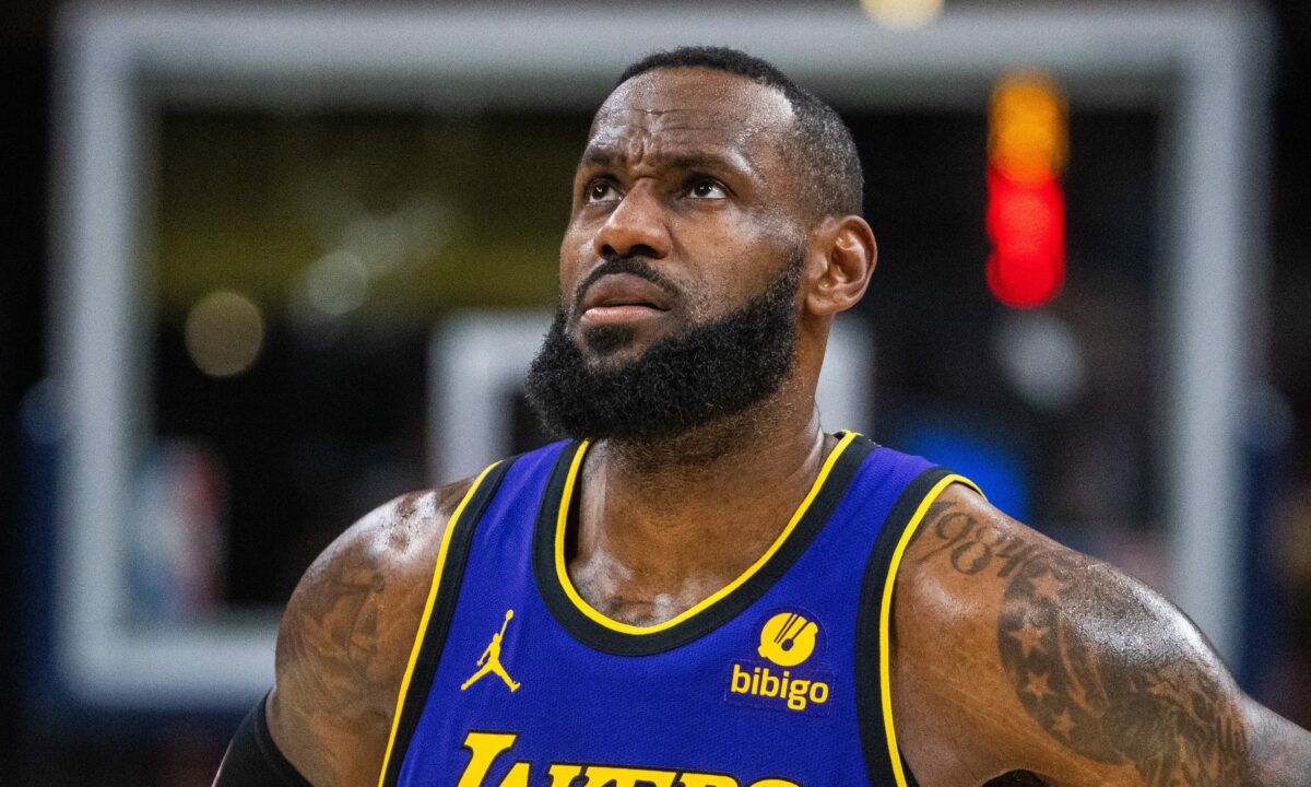 LeBron James, Darvin Ham on Lakers’ lack of energy versus the Pacers