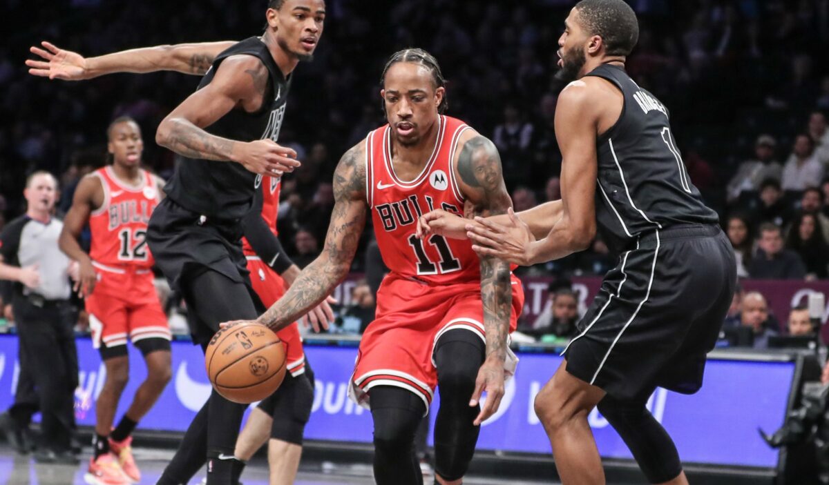 DeMar DeRozan discusses Bulls play after brutal loss to Nets