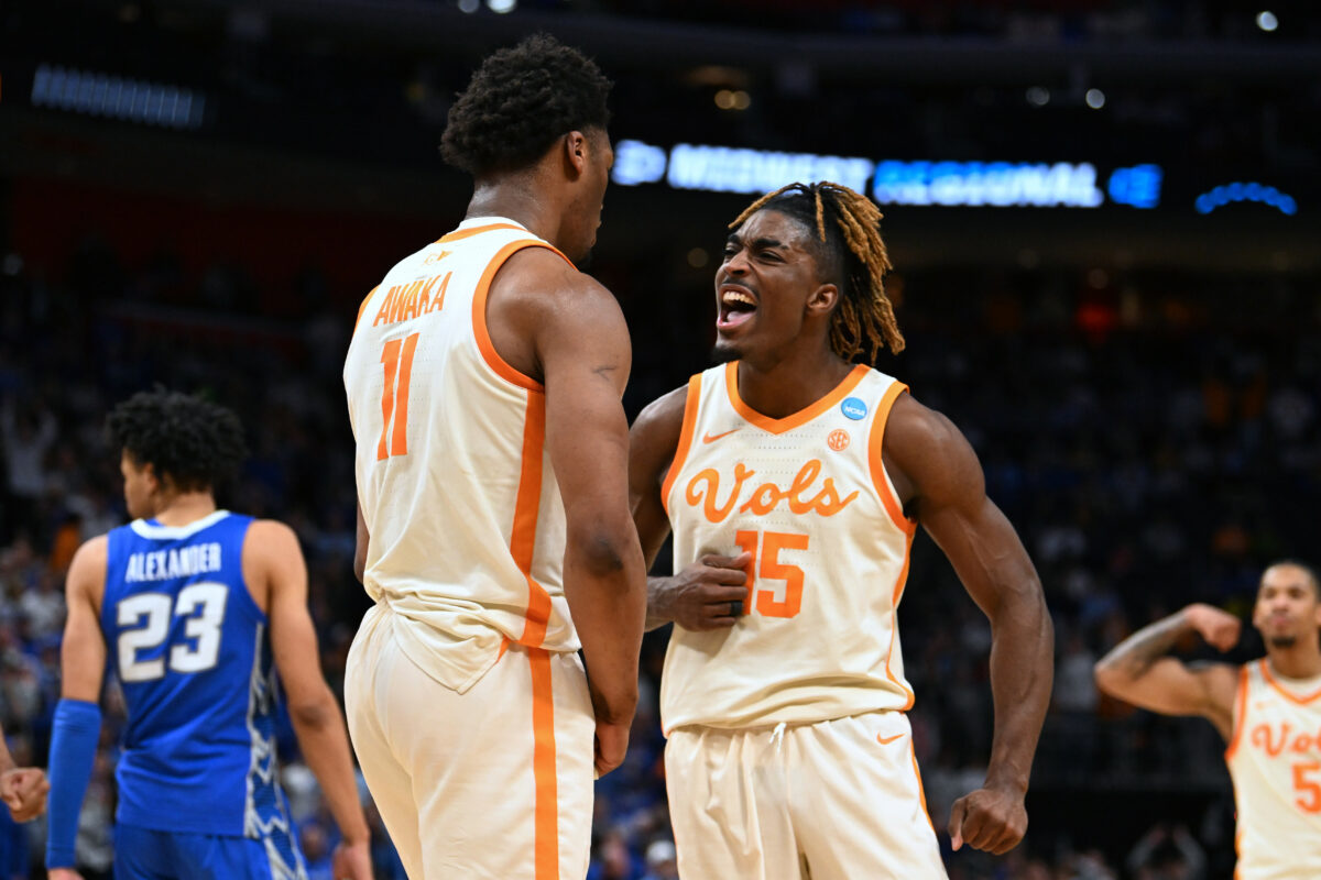 Tennessee to play top-seeded Purdue in Elite Eight, winner to Final Four