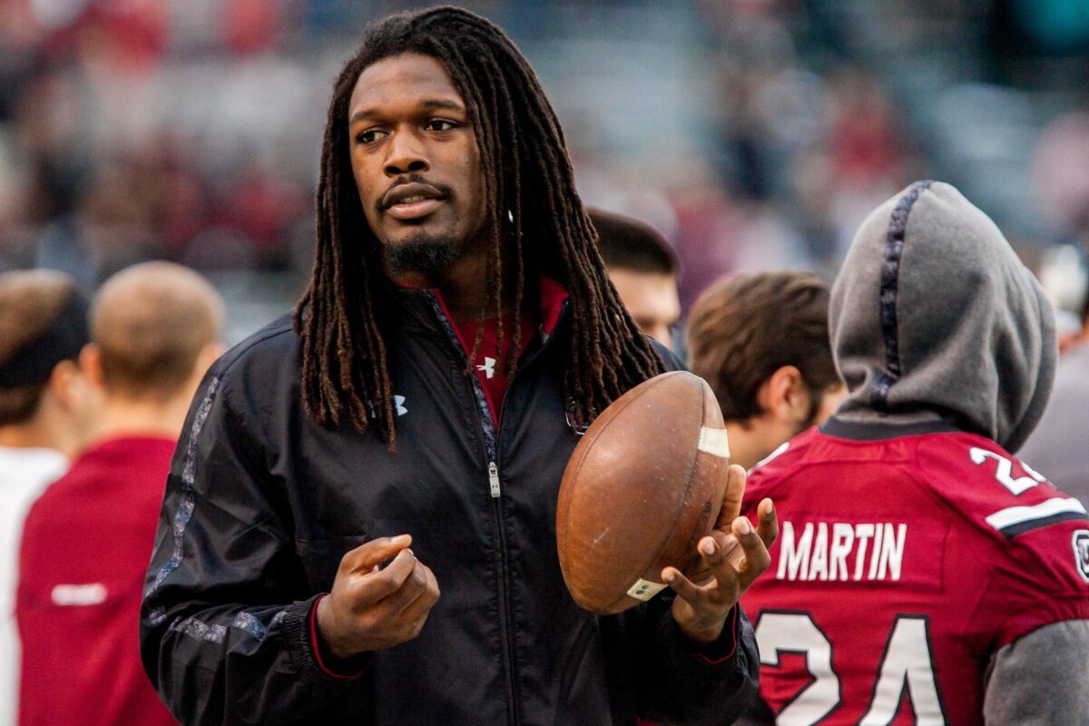 Jadeveon Clowney explains why he’s choosing to sign with Panthers