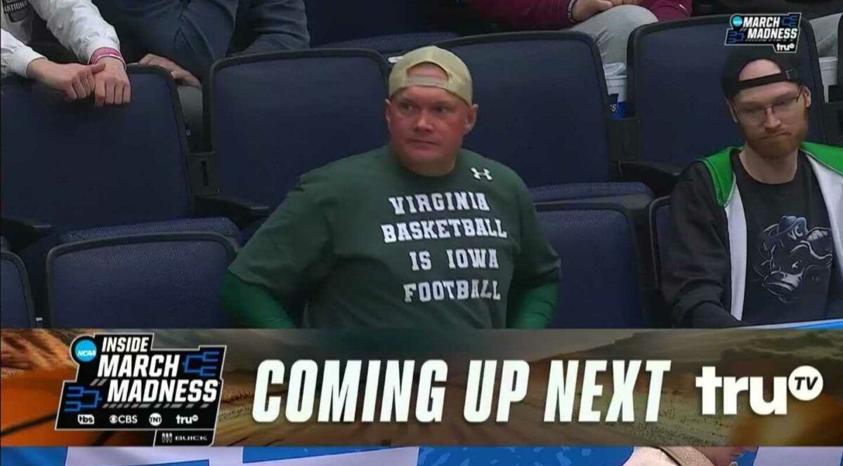 A fan perfectly summed up Virginia’s awful March Madness First Four game with a hilarious t-shirt