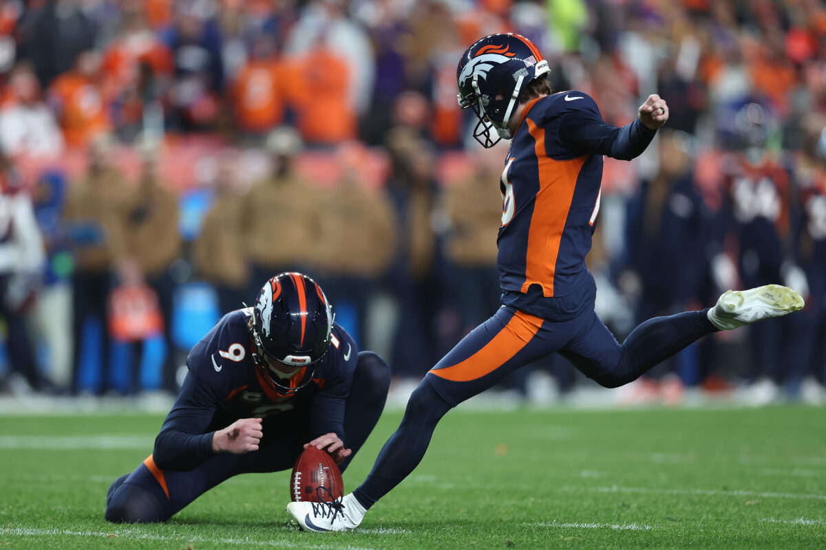 Plot twist! Wil Lutz is re-signing with the Broncos after all