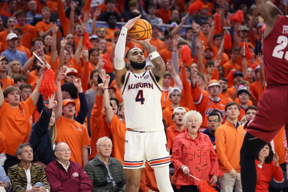 Auburn claims No. 4 seed in East Region