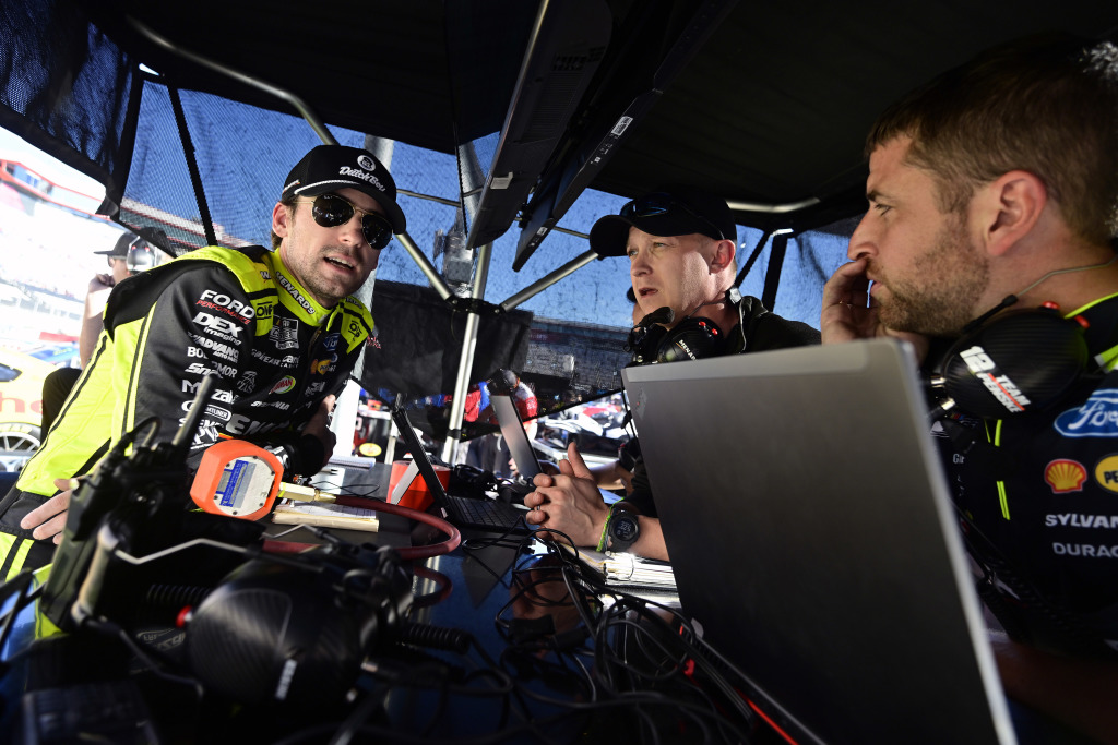 Blaney’s crew chief to call Talladega remote from Penske command center