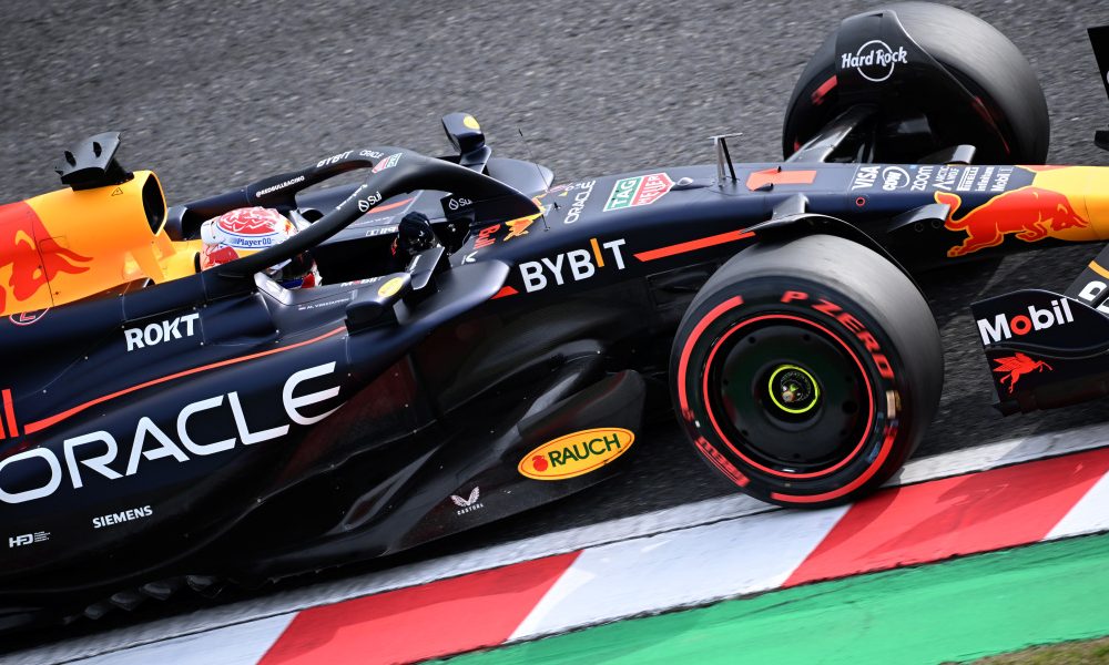 Verstappen on pole in Japan as Red Bull dominate