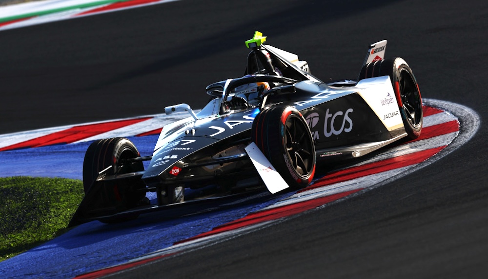 Jaguar commits to Formula E GEN4