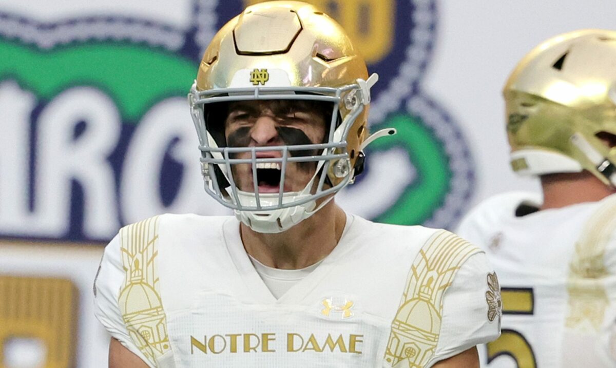 Watch: Steve Angeli finds Eli Raridon for first score of Notre Dame’s spring game