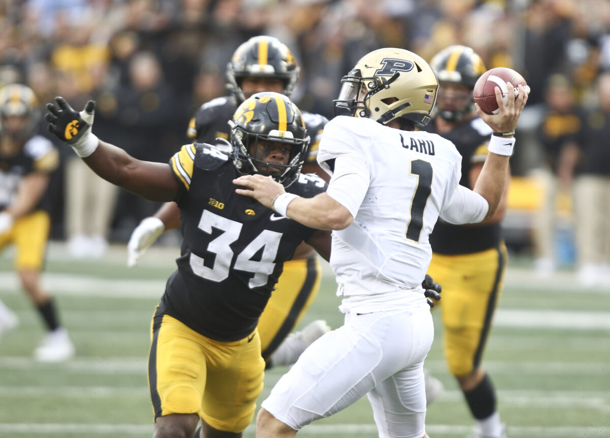 Iowa Hawkeyes’ Jay Higgins and Luke Lachey crack CBS Sports’ Top 100 Players for 2024