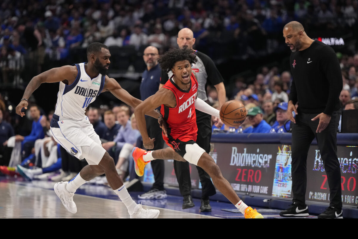 On final road trip, Rockets see value in pursuing .500 or better season