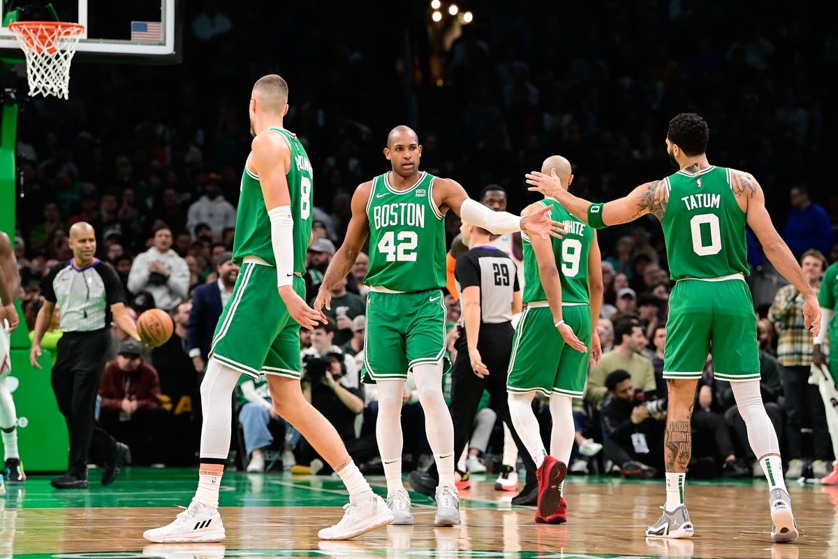Oklahoma City Thunder at Boston Celtics odds, picks and predictions