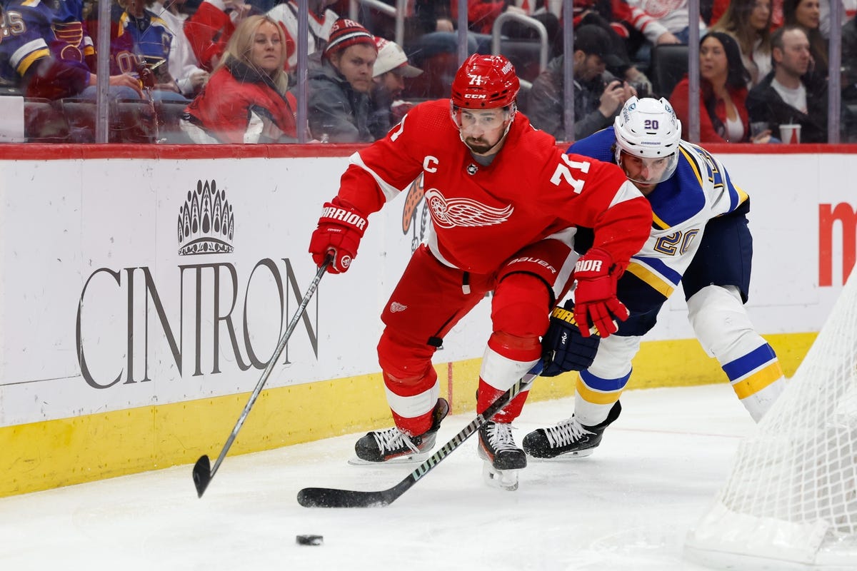 Detroit Red Wings at Montreal Canadiens odds, picks and predictions