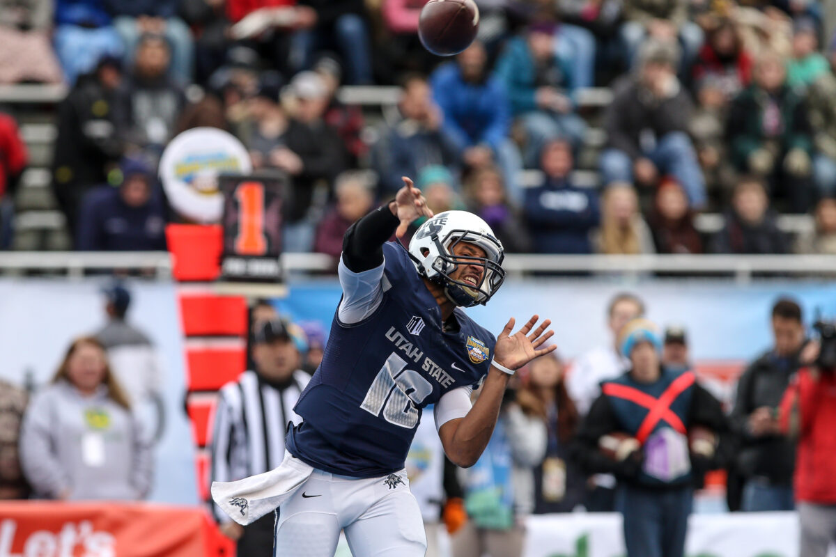 Seahawks hire former Utah State QB Chuckie Keeton as an offensive assistant