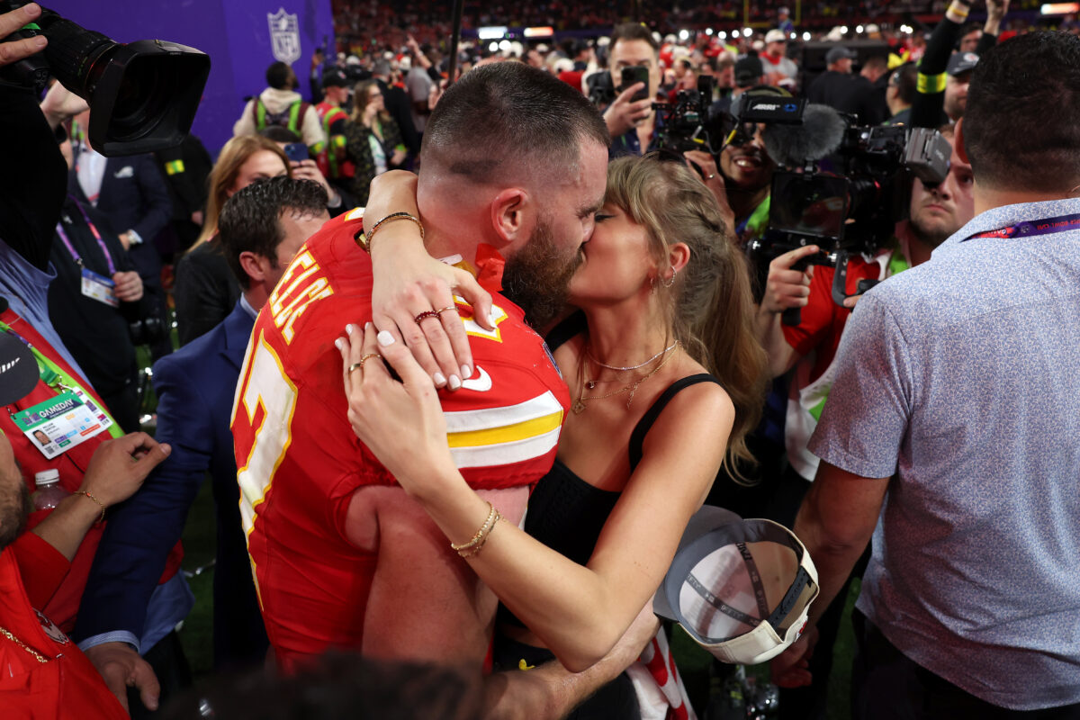 Taylor Swift fans swoon over Travis Kelce references in 2 Tortured Poets Department songs