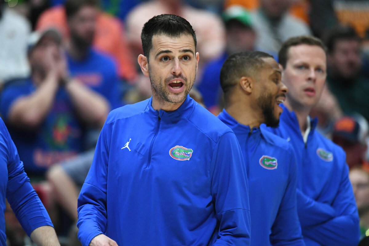 Florida drops a spot in CBS Sports college basketball Top 25